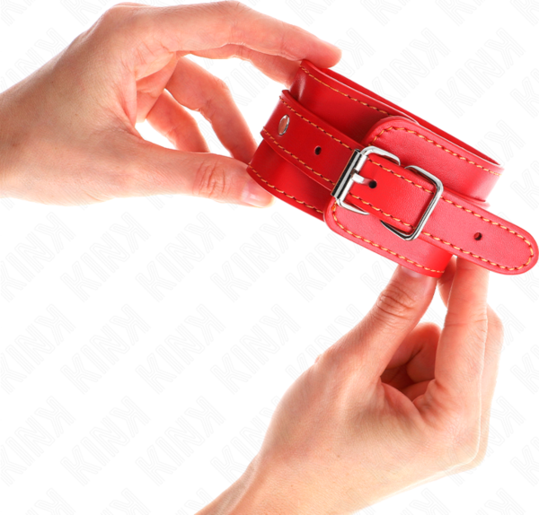 Czerwone kajdanki na nadgarstki Kink Thin Wrist Restraints Red