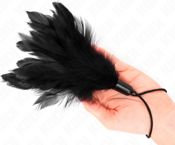 Piórko do łaskotania Kink Tickle Feathers, 15 cm, z uchwytem ze sznurka i plastikową podstawą