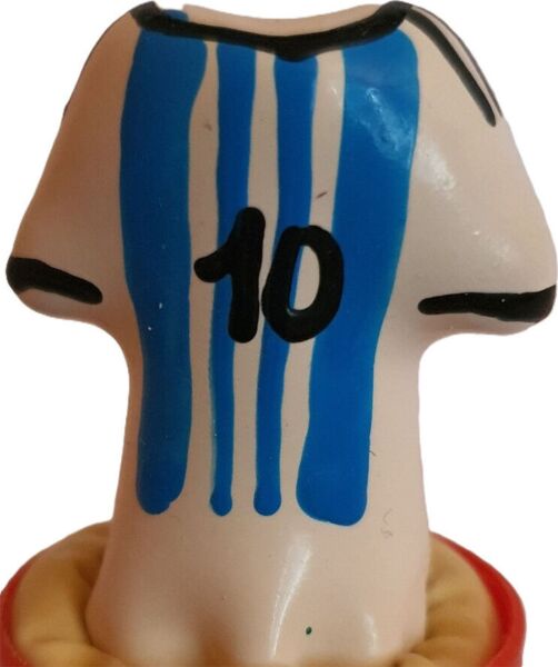 Fantazyjna prezerwatywa Condomerie Messi Shirt No. 10, ręcznie malowana